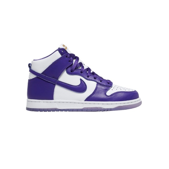 Nike Dunks - Picture 3 of 4